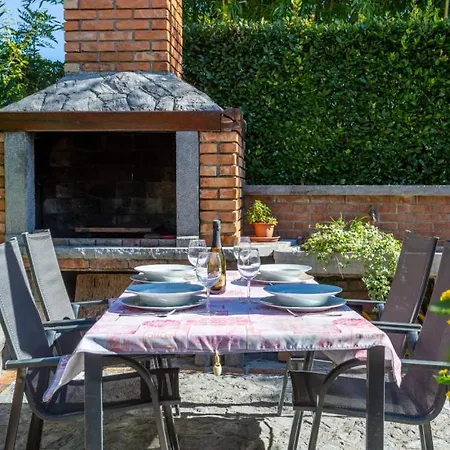 Chiara By Guide Volosko