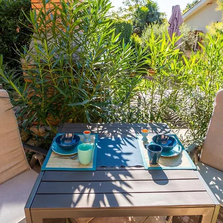 Chiara By Guide アパート マトゥリ