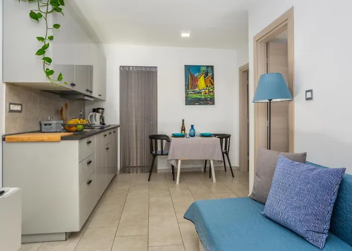 Apartment Chiara By Guide
